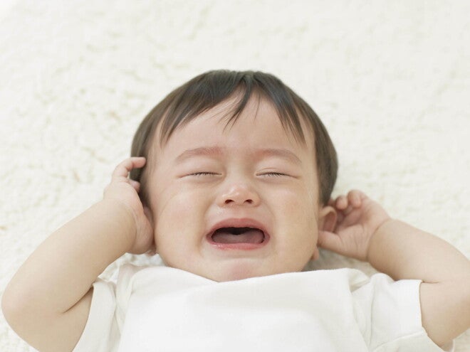 Bébé qui pleure Bébé qui pleure